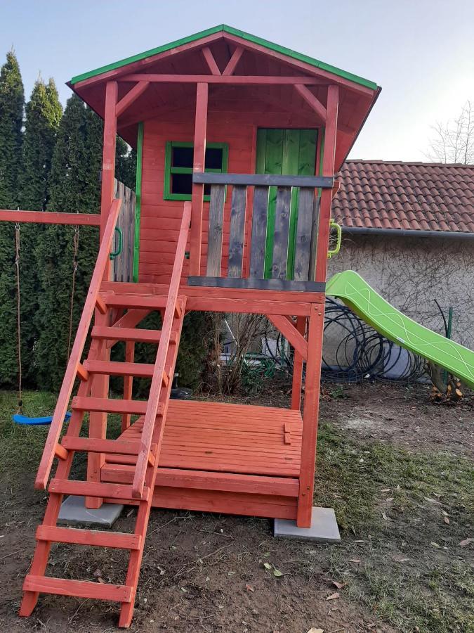 Nosztalgia Vendeghaz Hotell Zalaegerszeg Eksteriør bilde